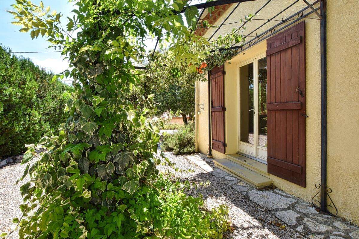 À 5 minutes de Gignac, villa de plain-pied dans un environnement paisible !!! SOUS OFFRE D'ACHAT ACCEPTÉE !!! - photo 9