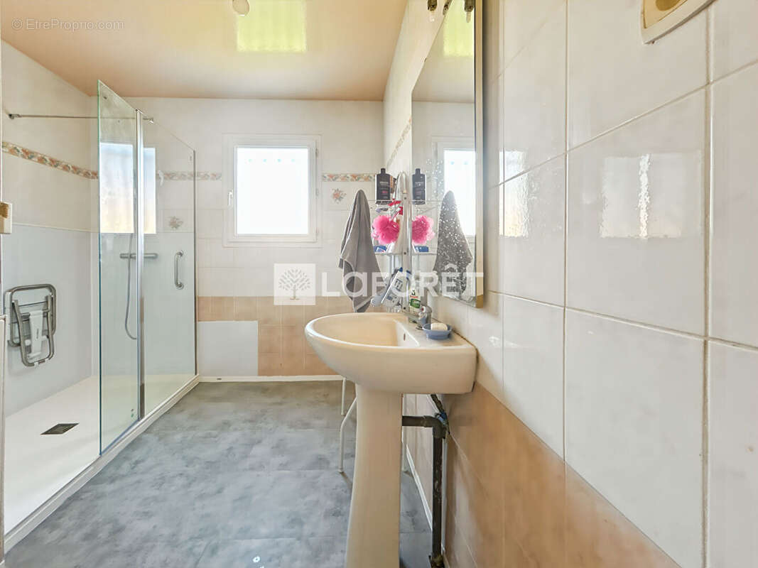 Maison à PORTES-LES-VALENCE