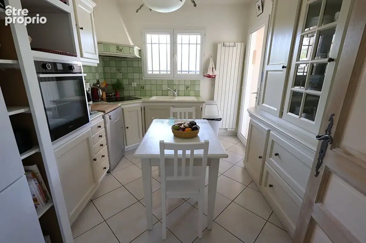 VILLA 130 m² et sous sol total sur 1575 m² de terrain avec piscine - photo 13