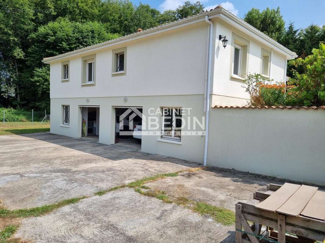 Maison à SAINT-DENIS-DE-PILE