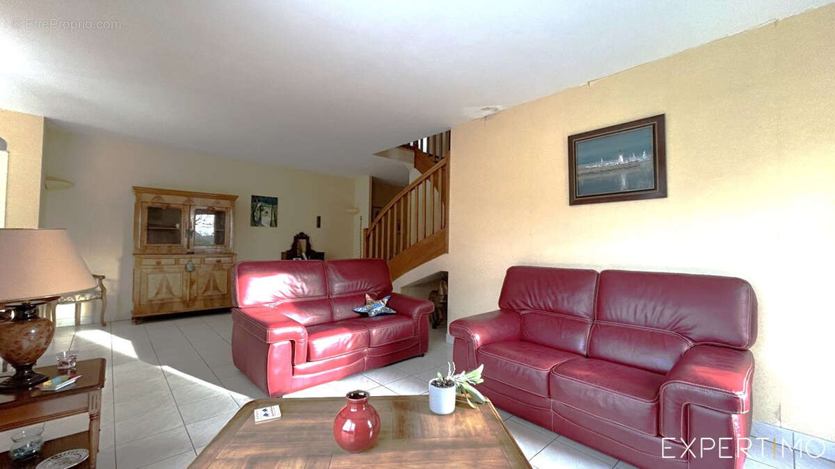 Maison à CHARTRES-DE-BRETAGNE