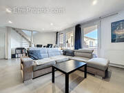 Appartement à SAINT-GENIS-LES-OLLIERES