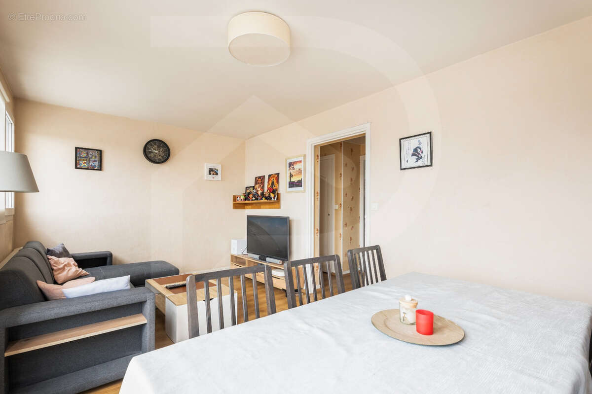Appartement - 58m2 - secteur massillon - balcon - garage - photo 5