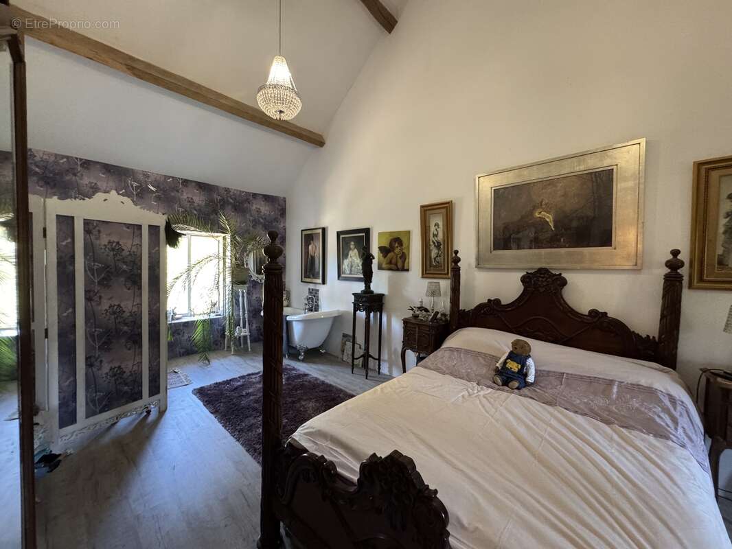 n°5 - Maison à AZERABLES