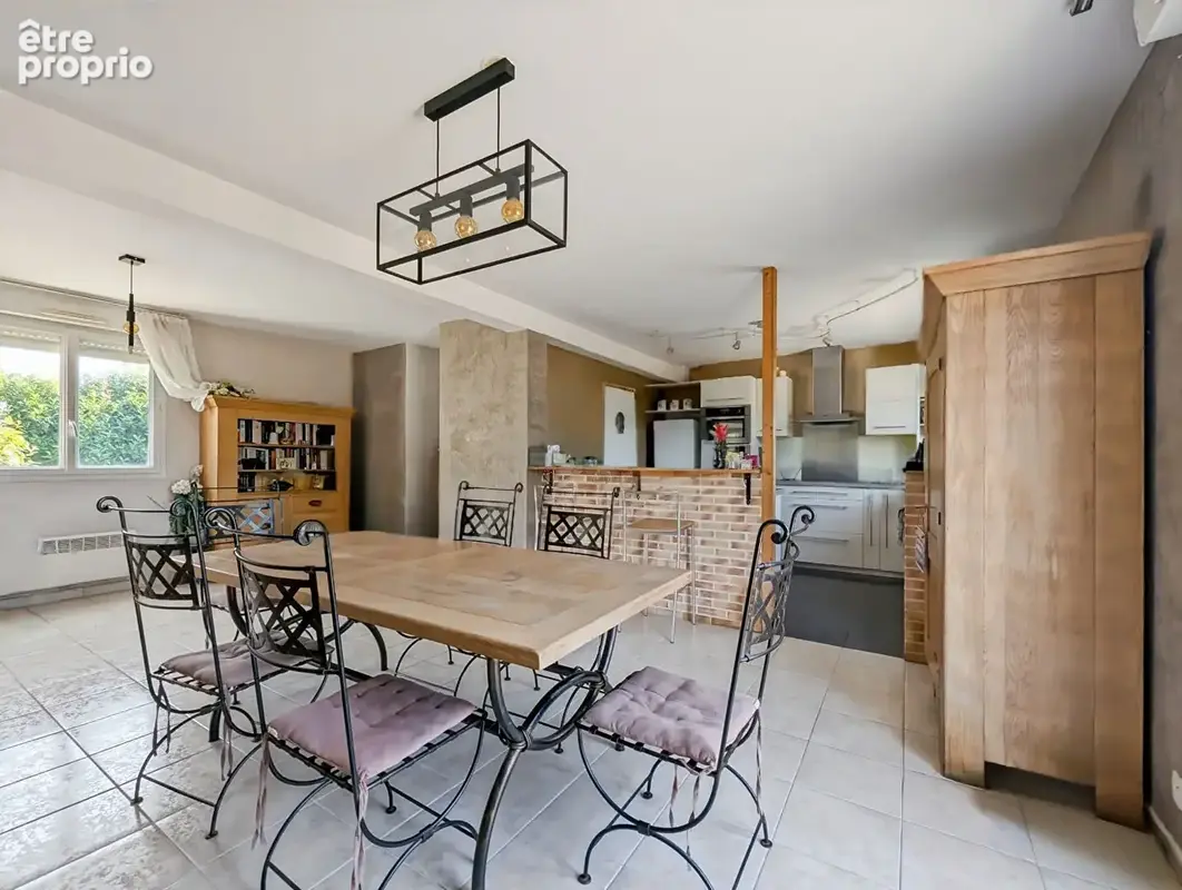 Maison 154m² - Ercé-près-Liffré - 5 Chambres - Terrain 540m² - photo 5