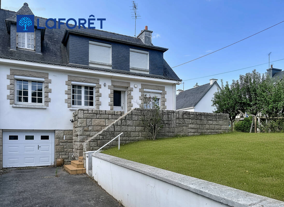 Maison à PONTIVY
