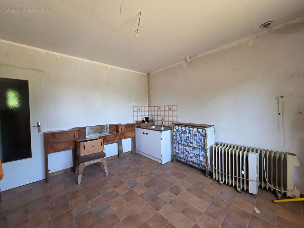 Maison à CHATEAUNEUF-SUR-ISERE