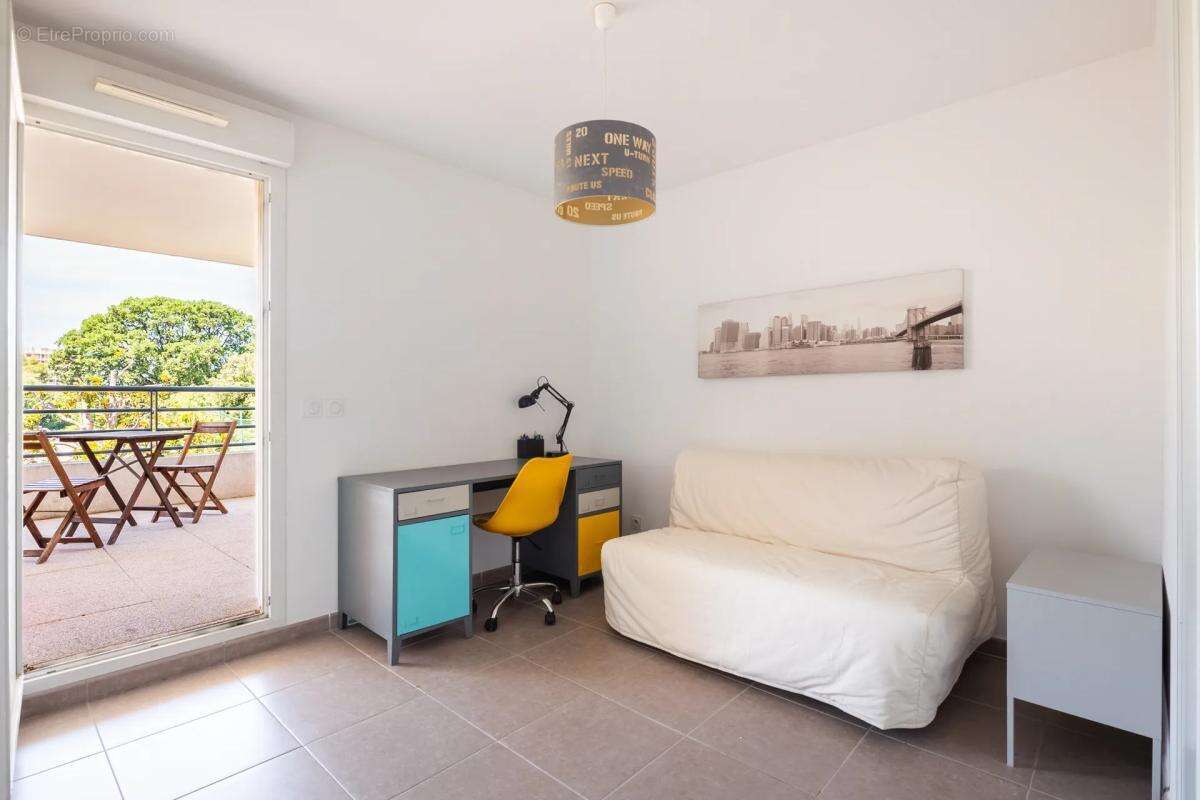 Appartement à MARSEILLE-9E