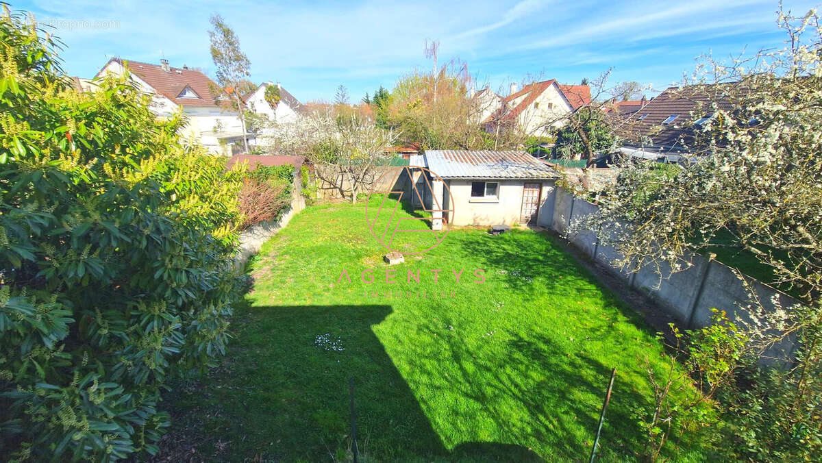 Maison 134 m² à Champigny-Sur-Marne  - photo 2