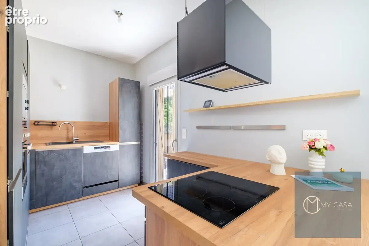 SAIN BEL - Superbe T4 de 78 m2 - Rez de Jardin de 68 m2 - photo 4