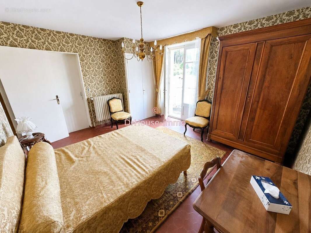 Maison 133 m² à Meyras  - photo 5