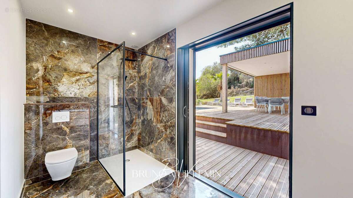 Maison à LEZIGNAN-CORBIERES