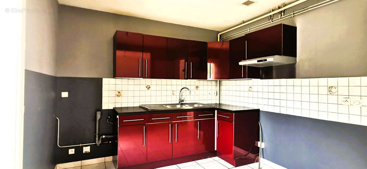 Maison à SAINT-JEAN-DE-BRAYE