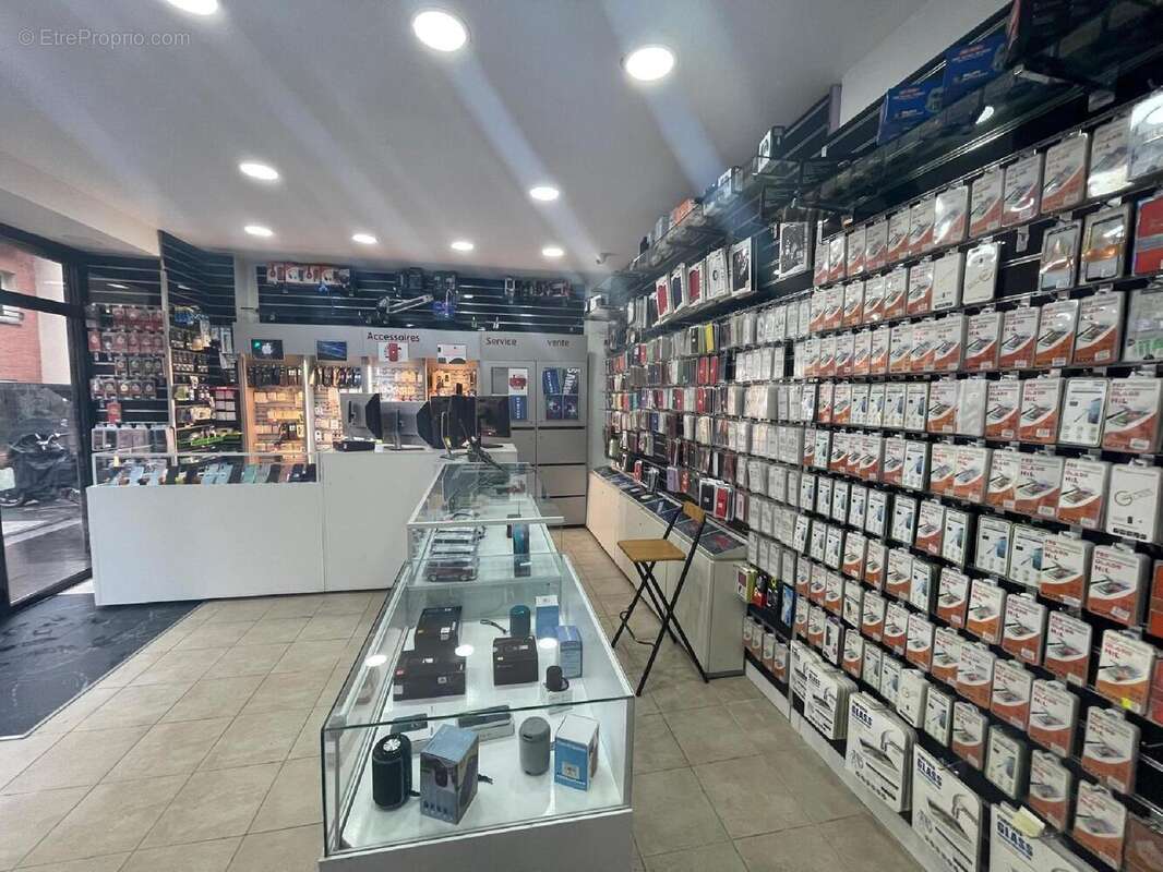 Photo 3 - Commerce à PARIS-19E