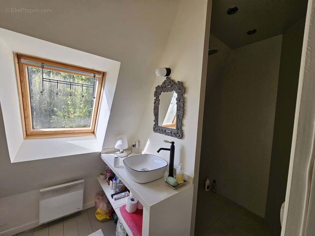 Maison à CORMEILLES