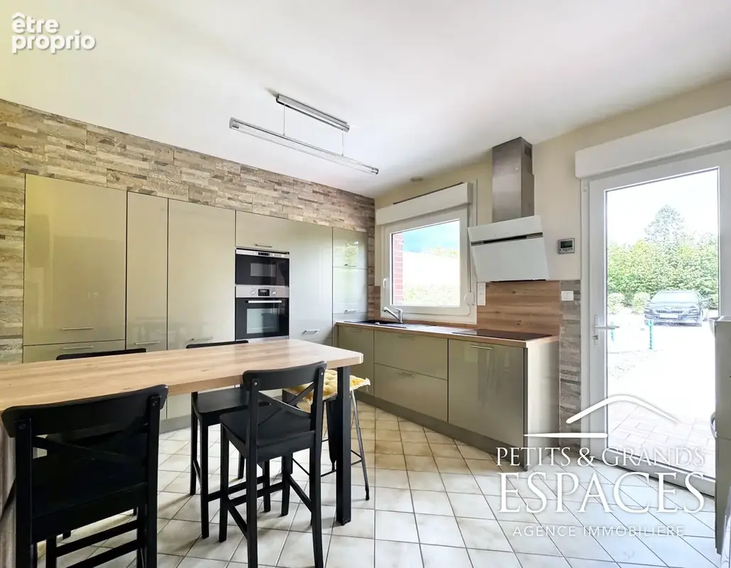 Maison individuelle 150 m2 sur sous-sol complet - 4 chambres - photo 4