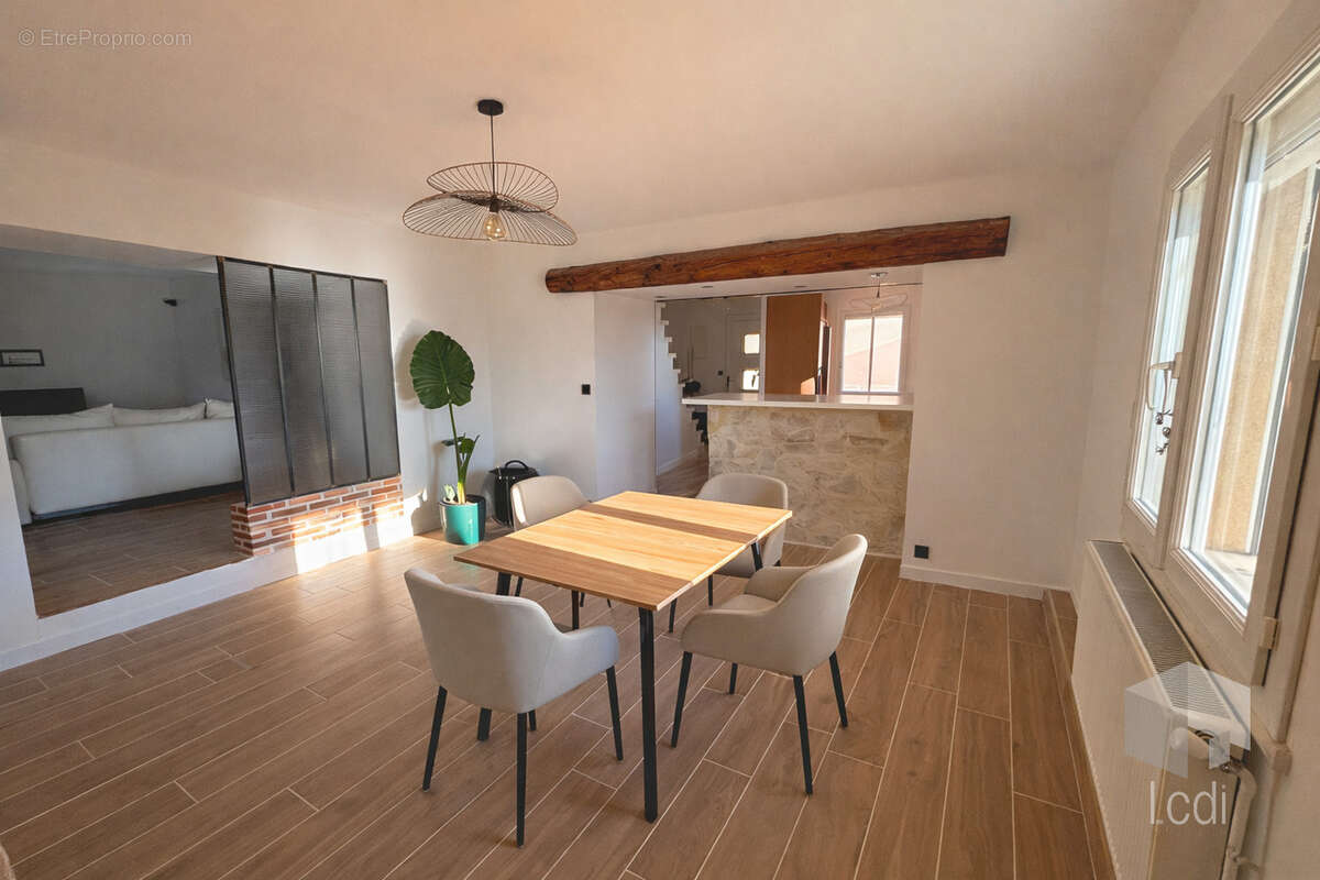 SAVASSE, maison en pierre de 165 m2 - photo 4