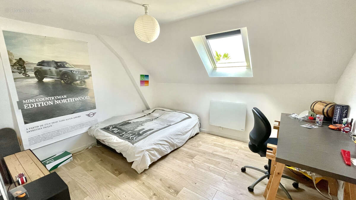 Maison à BECON-LES-GRANITS