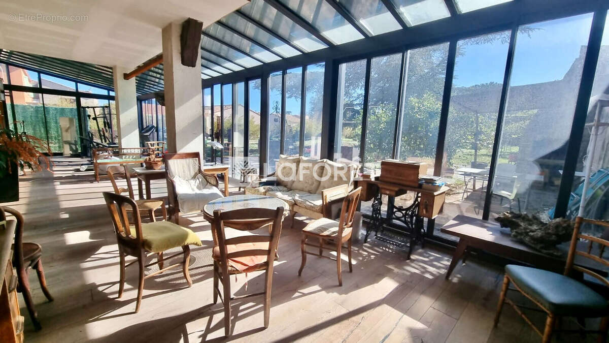 Maison LOFT INDUSTRIEL de 328 m² sur une parcelle de 2100 m² - Vente en Viager - photo 6