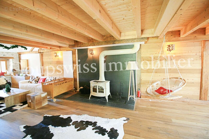 Appartement à HABERE-LULLIN