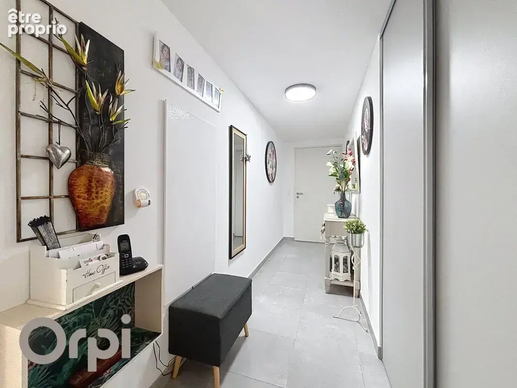 4 pièces de 76 m² avec terrasse au Muy – Résidence récente avec piscine - photo 7