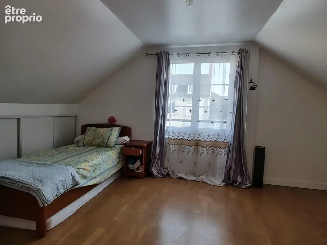 Rare à Chantilly   Maison familiale avec espace professionnel - photo 11