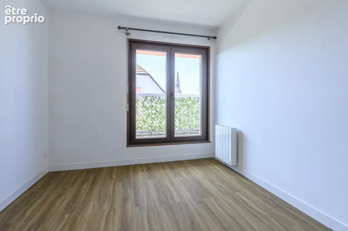 STRASBOURG STOCKFELD - 4p de 81m2 habitables / 92m2 au sol avec terrasse, balcon et garage - photo 7