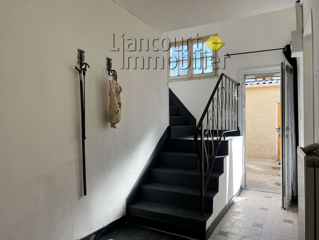 Maison indépendante pleine de charme à RANTIGNY 169900 € - photo 5