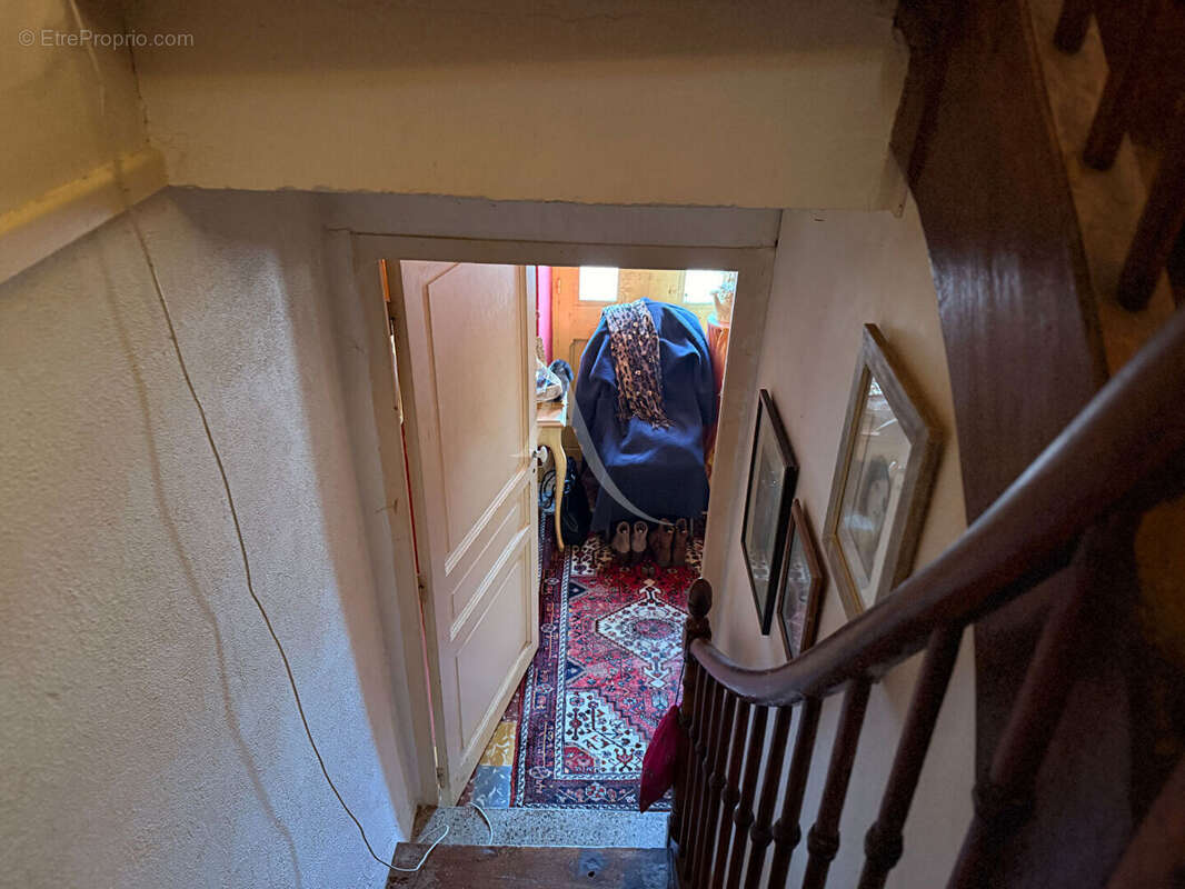 Maison à CAHUZAC-SUR-VERE