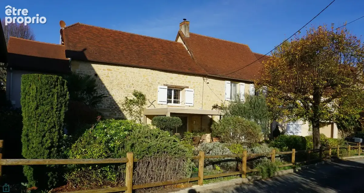 Maison à SAINT-SULPICE-D'EXCIDEUIL