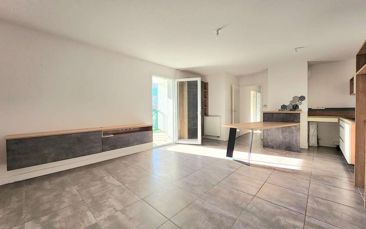 Appartement à SAINT-PIERRE-D'IRUBE