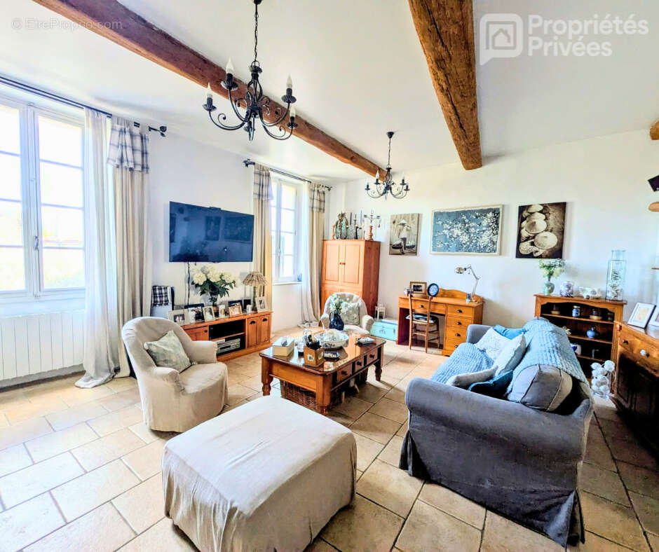 Maison à TRANS-EN-PROVENCE