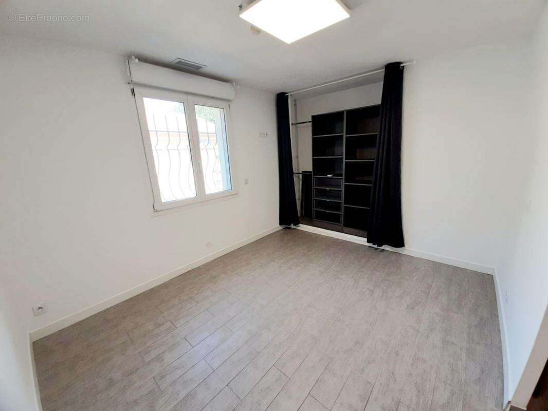 Maison à JONQUIERES