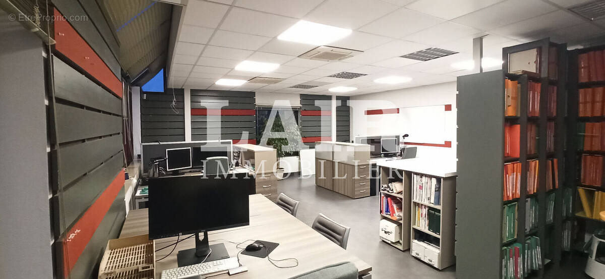 Commerce à LA FERTE-MACE