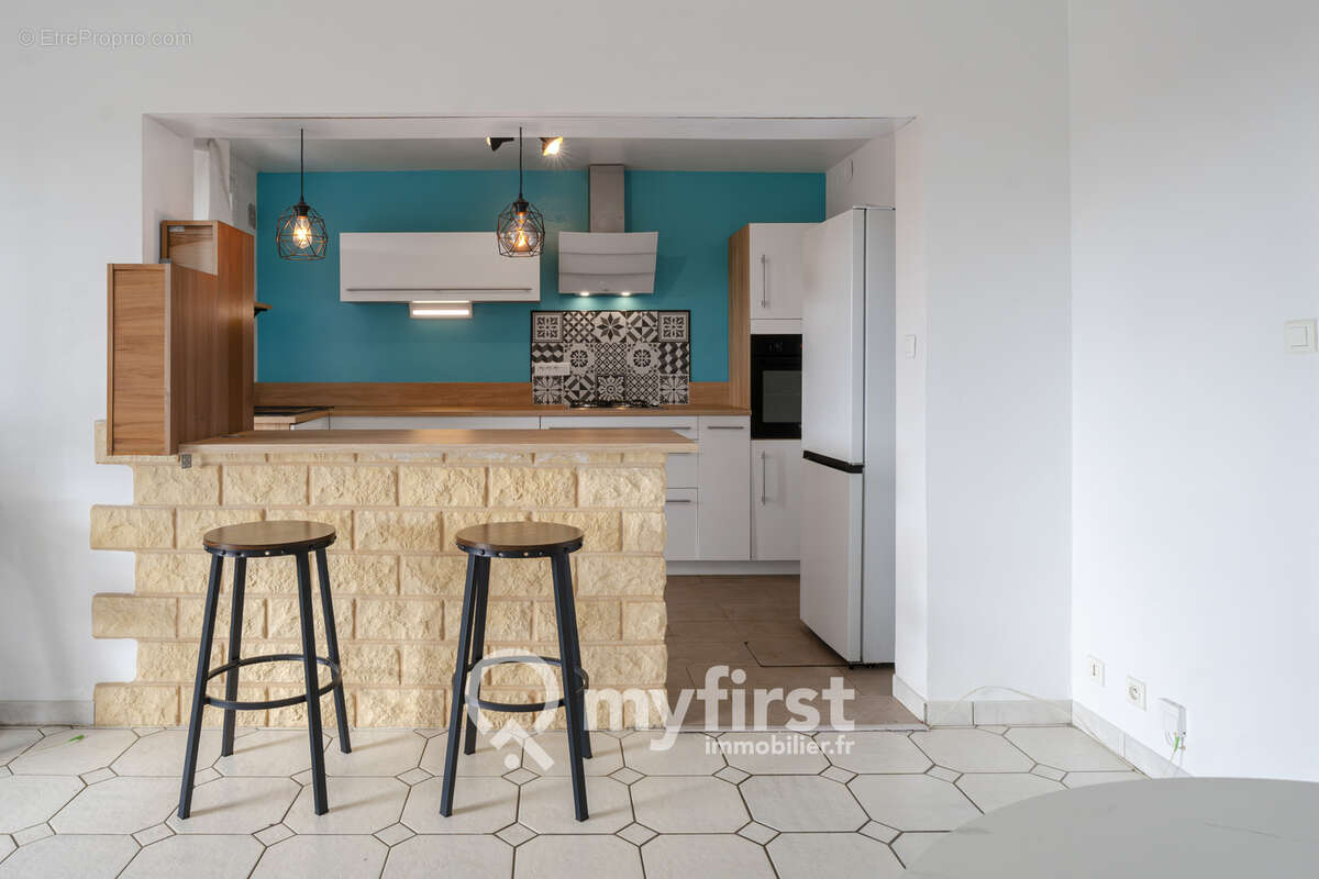 Bel appartement à la limite de la Garde sur Toulon. - photo 5