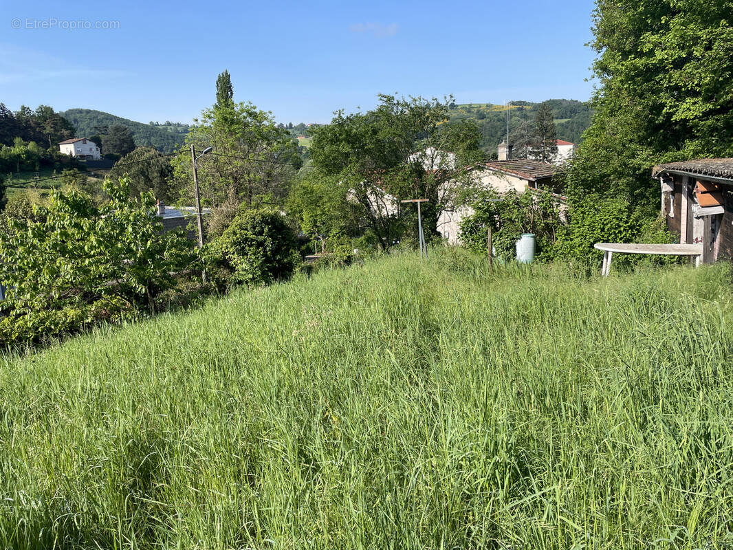 Terrain à LA FOUILLOUSE