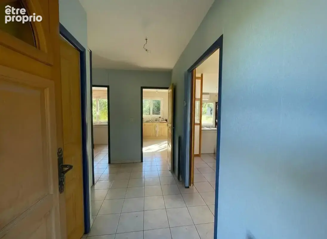 Maison 2 pièces 68 m² à vendre à Saint-Saturnin-Du-Bois (17700) - photo 5