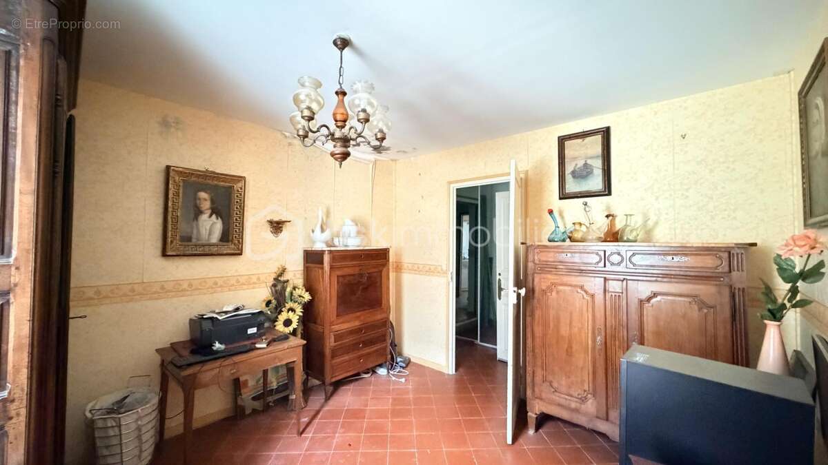 Maison - immeuble avec extèrieur - photo 11
