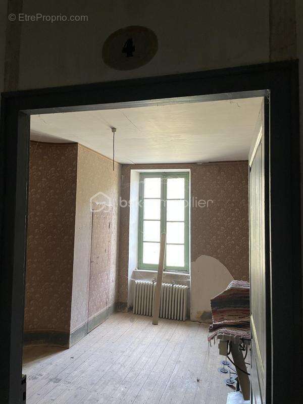 Ancien Hôtel Relais de Caractère - 450 m² de potentiel - photo 12