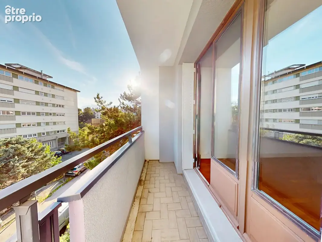 Appartement 3 pièces 53 m2 - Copropriété Ravalée / Isolée - Grenoble / SAINT MARTIN D'HERES - photo 2