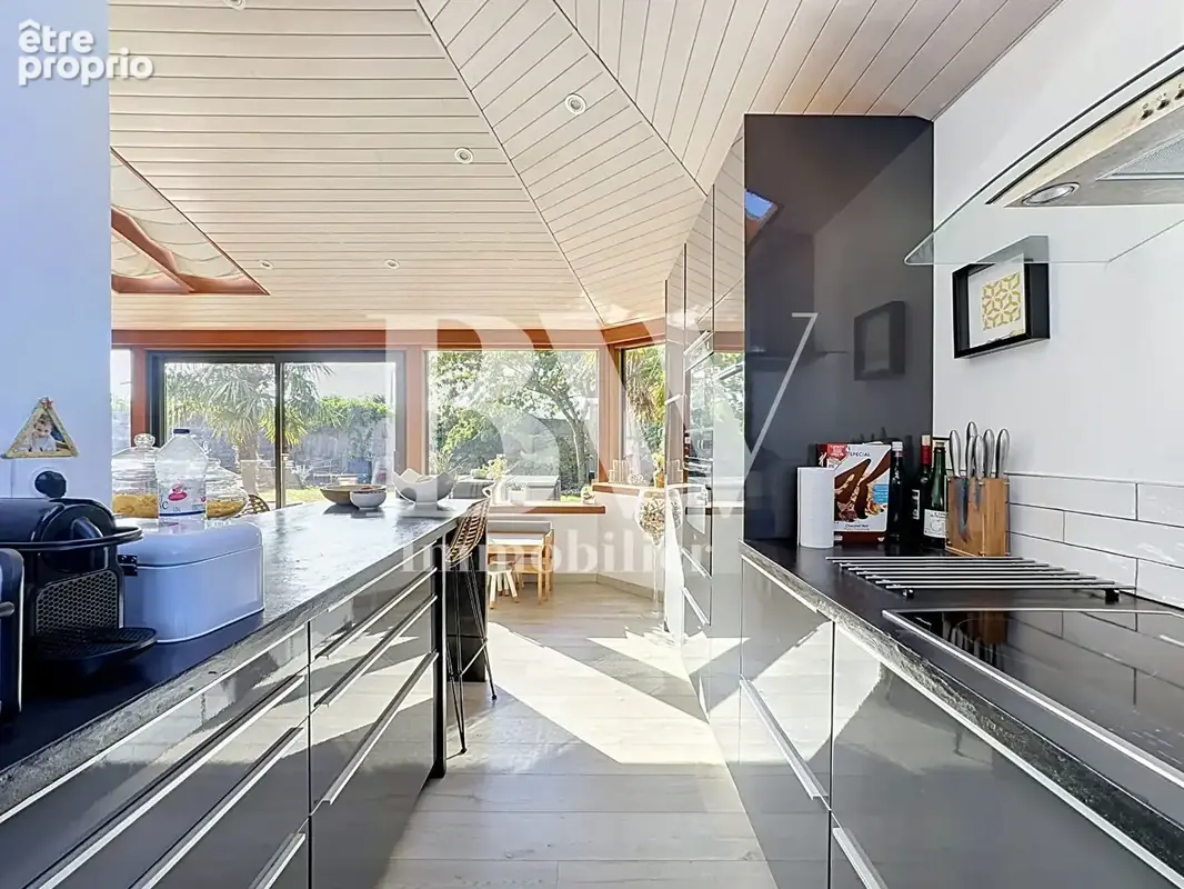 [ À VENDRE ] Très belle maison familiale - 151 m² - Le Relecq-Kerhuon - Lumineuse - photo 3