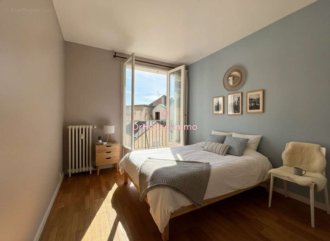 Appartement 85 m² à Poitiers  - photo 16