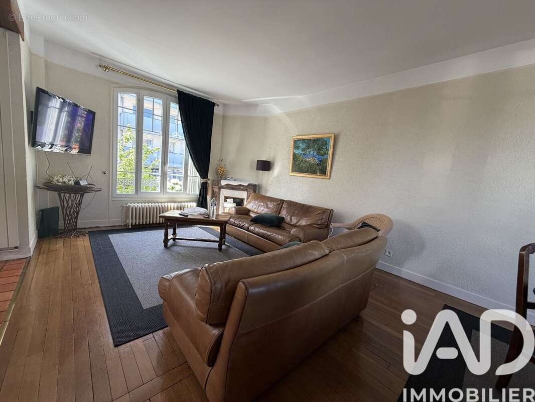 Photo 2 - Maison à NEUILLY-SUR-MARNE