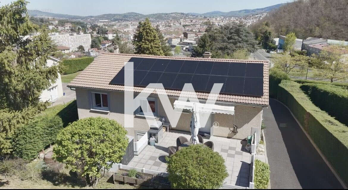 Maison 183 m² à Saint-Etienne  - photo 6