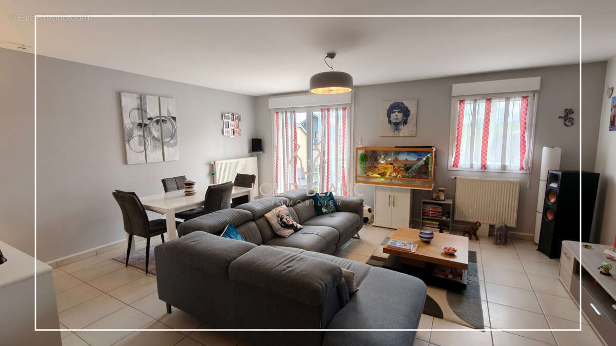 Appartement à AUDINCOURT