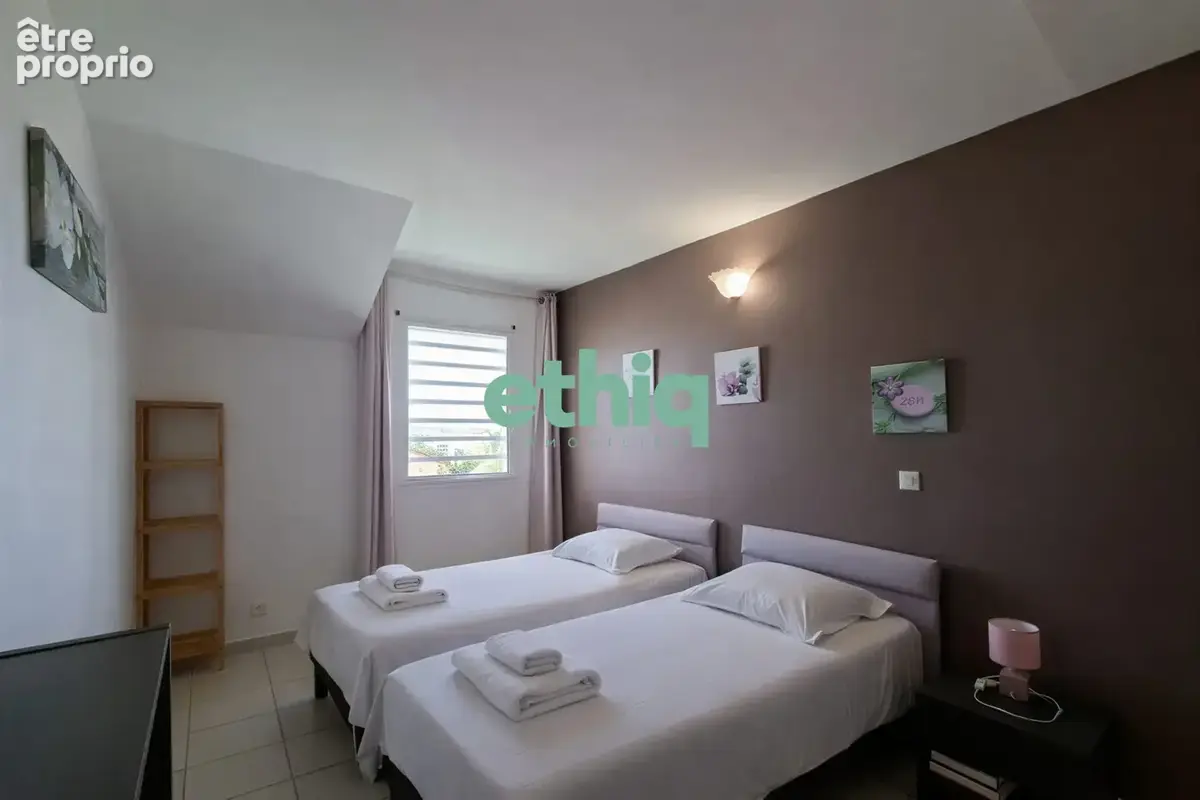 Appartement 57 m² à Saint-Francois  - photo 4