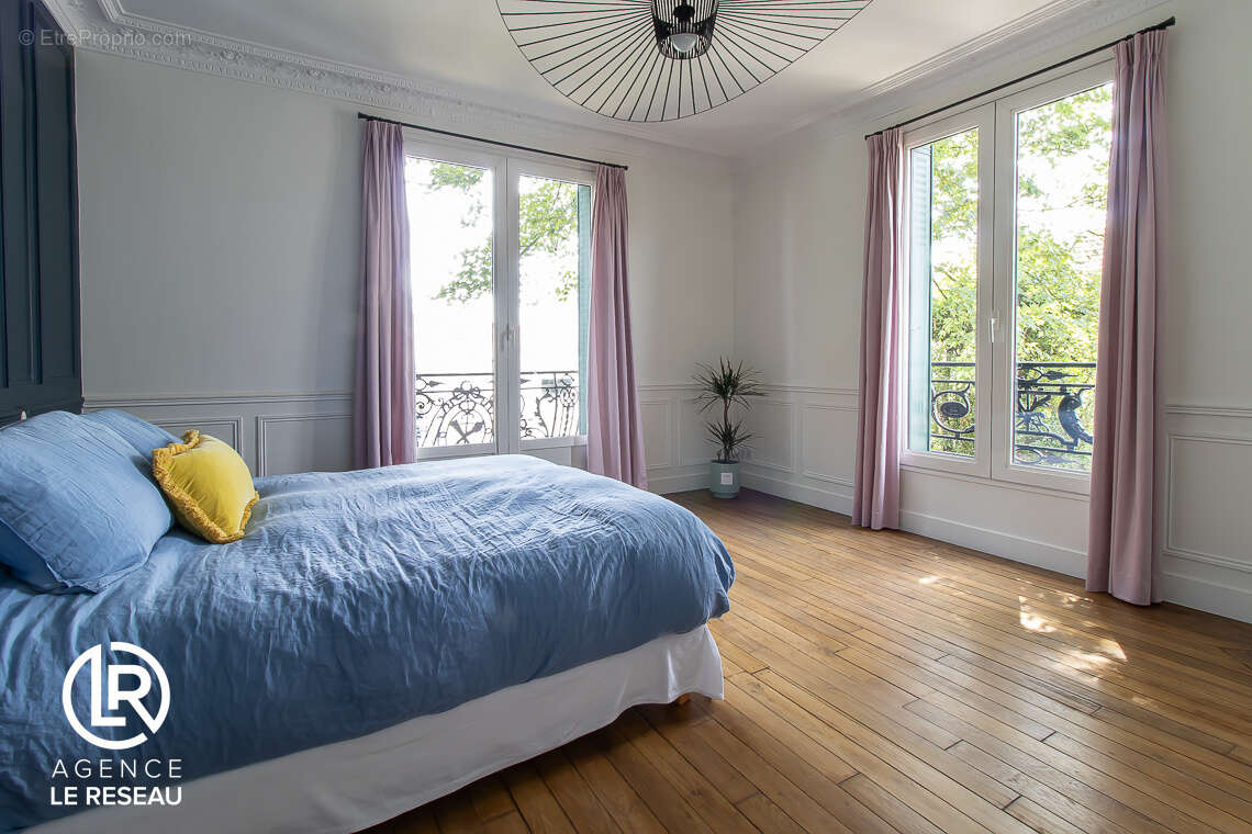 Maison à LE PERREUX-SUR-MARNE