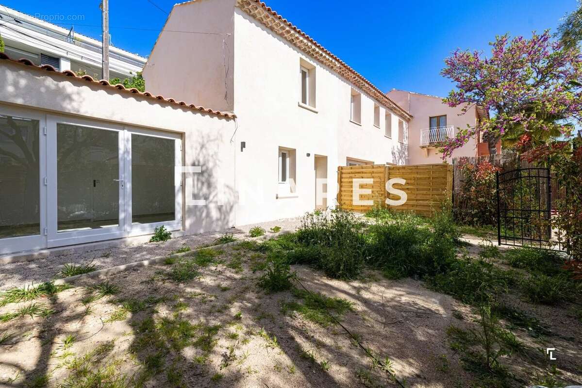 Maison à MARSEILLE-8E