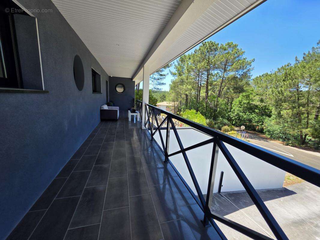 Maison 202 m² à Biscarrosse  - photo 6