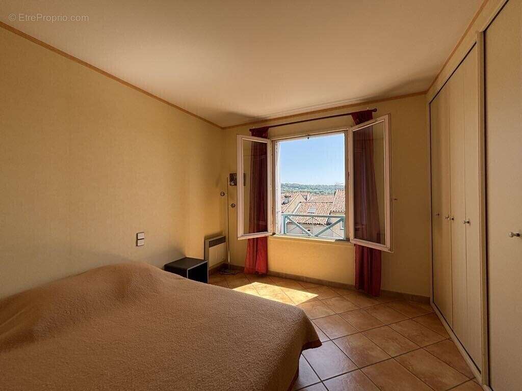 Appartement à REVEL